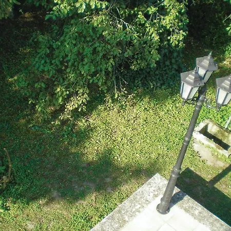 Nice In W/ 2 Bedrooms Balatonkeresztur